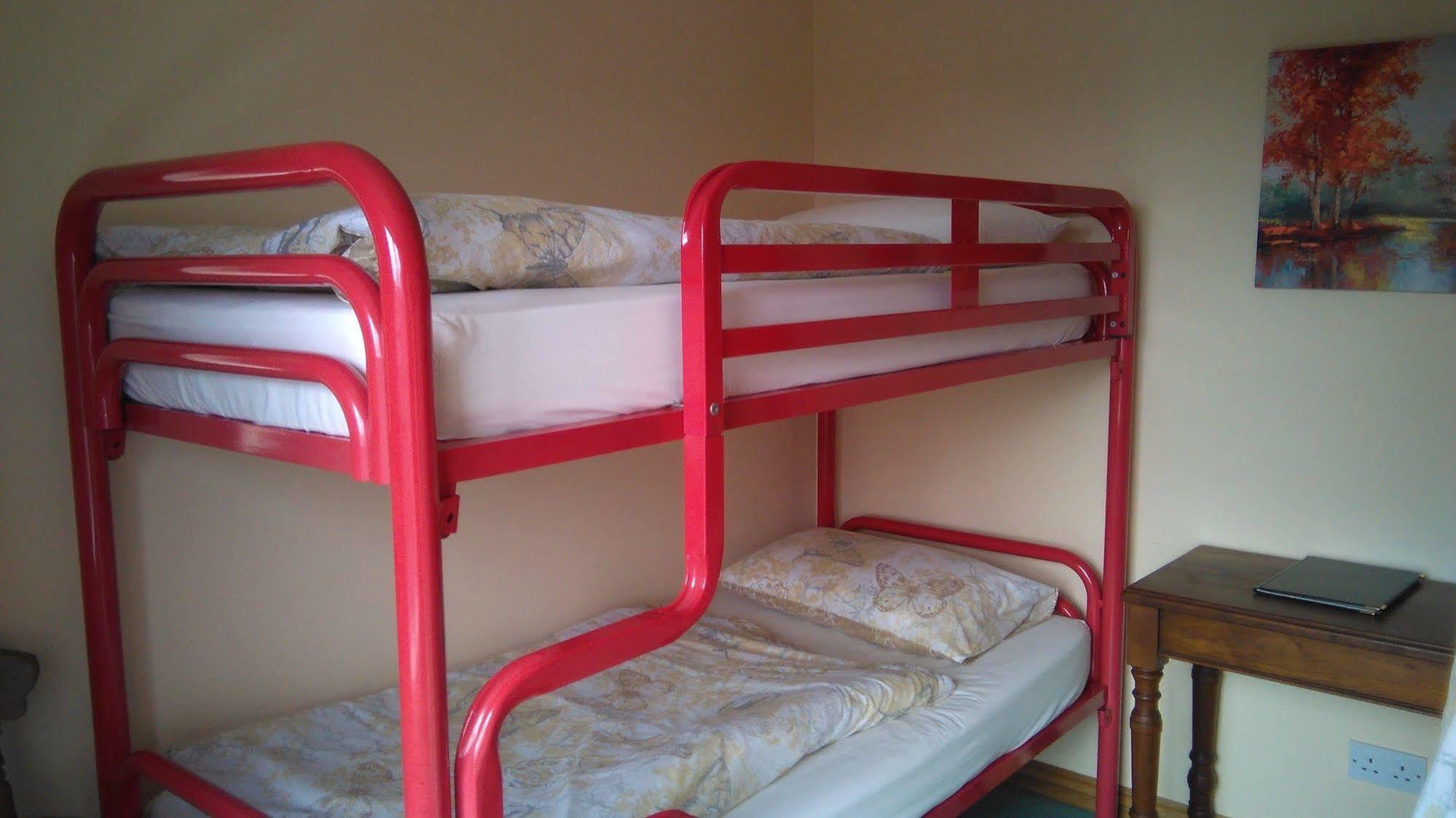 Clifden Apartment Bagian luar foto