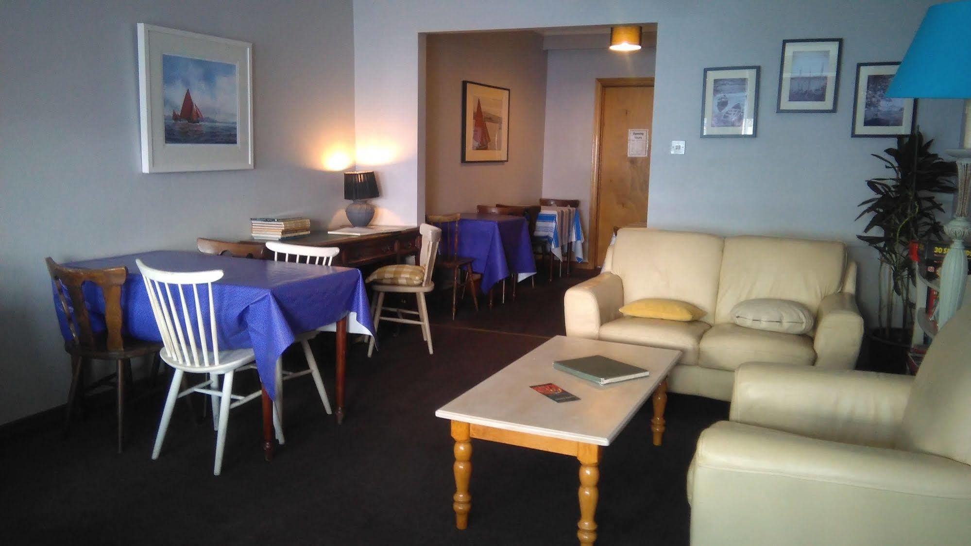 Clifden Apartment Bagian luar foto